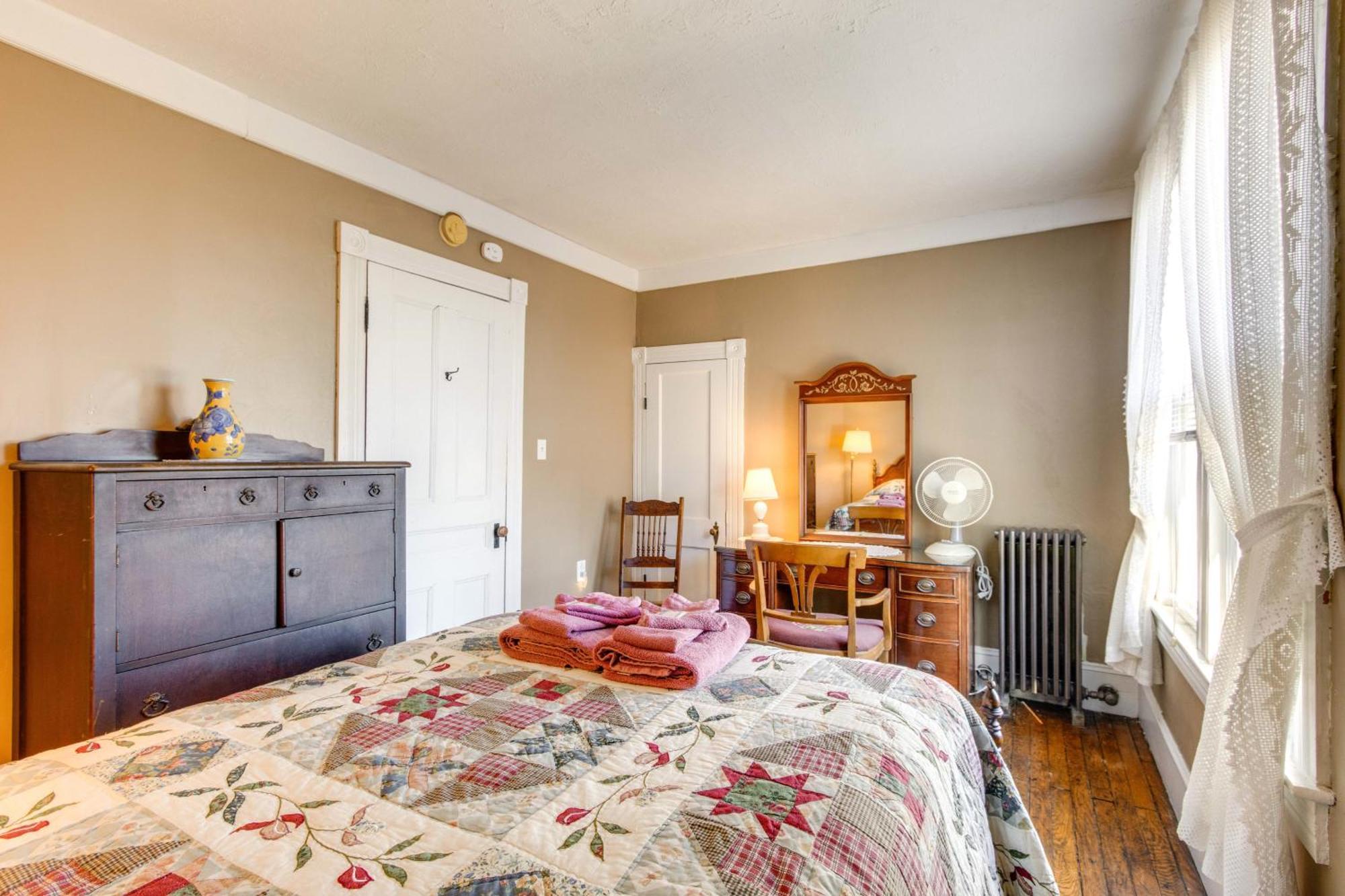 Victorian Home With Porch 6 Mi To Hickory Run Park! 화이트 해이븐 외부 사진